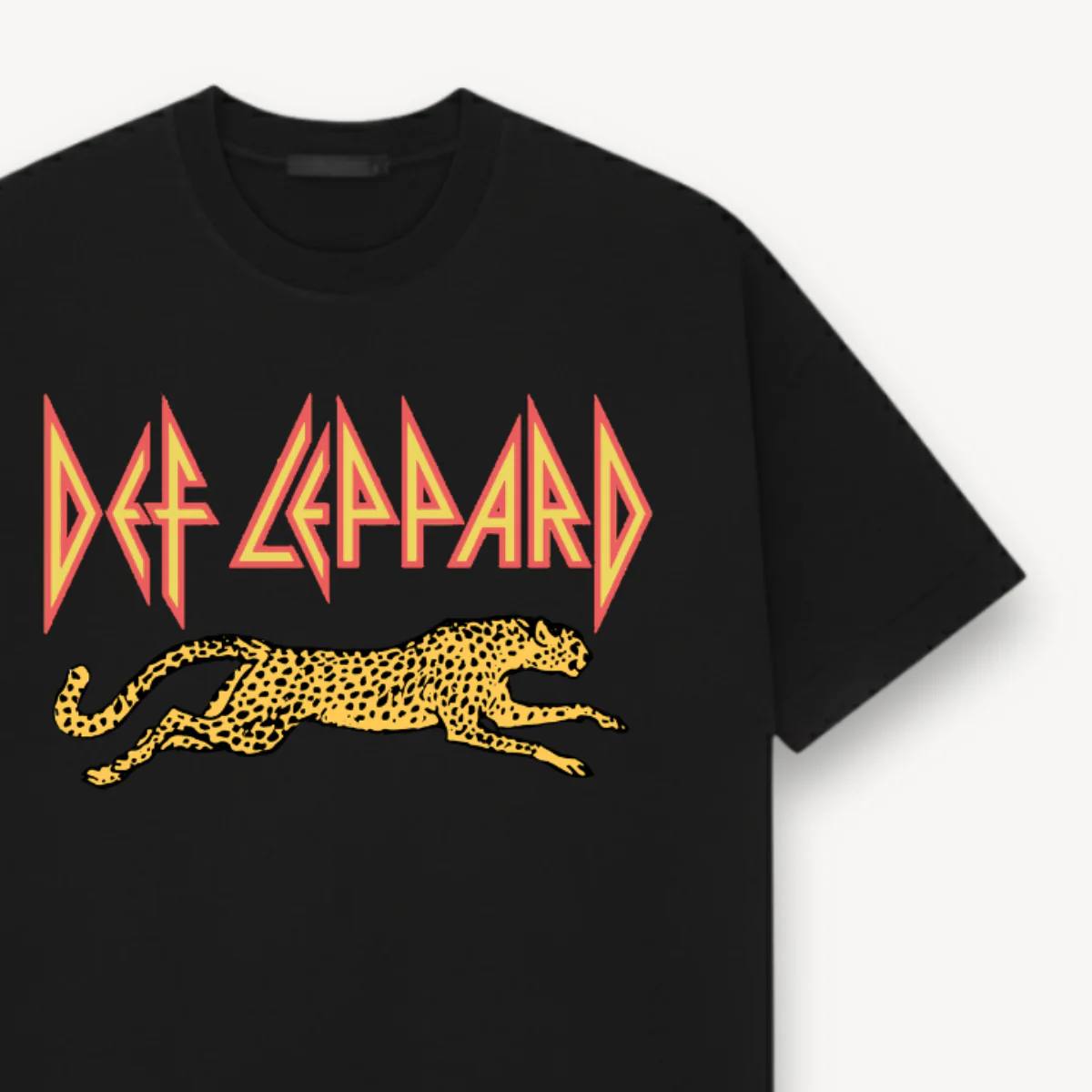 Def Leppard Leaping Leopard Black Relaxed Tee - Image 3