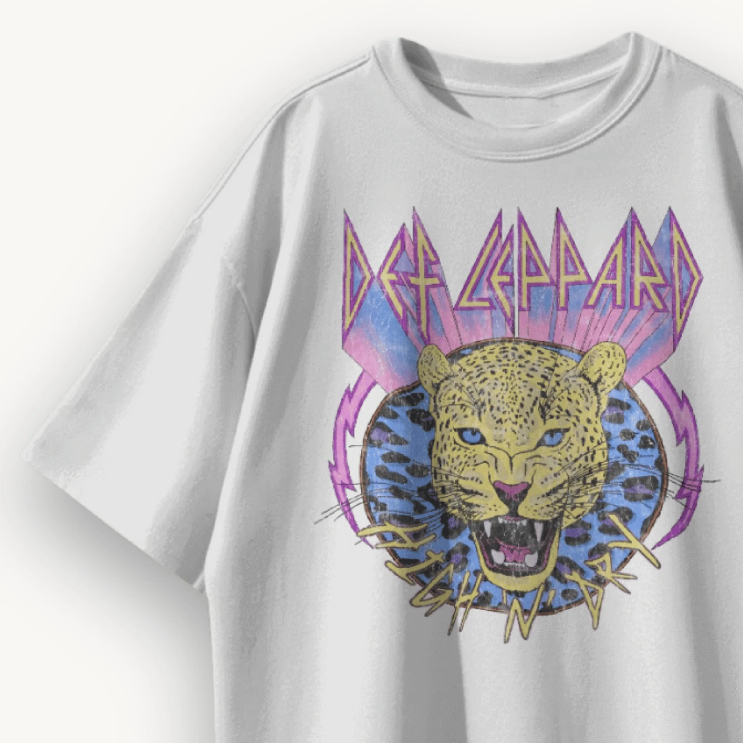 Def Leppard Leopard White Oversized Tee - Image 3