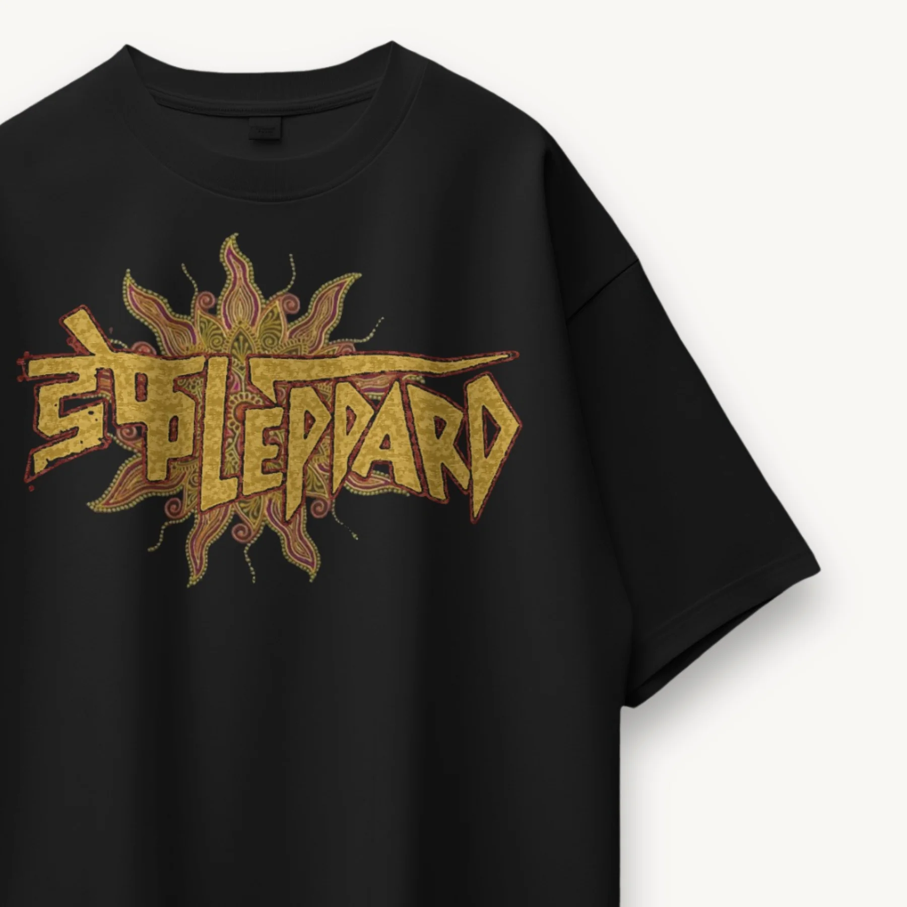 Def Leppard Vintage Logo India '26 Black Oversized Tee - Image 3