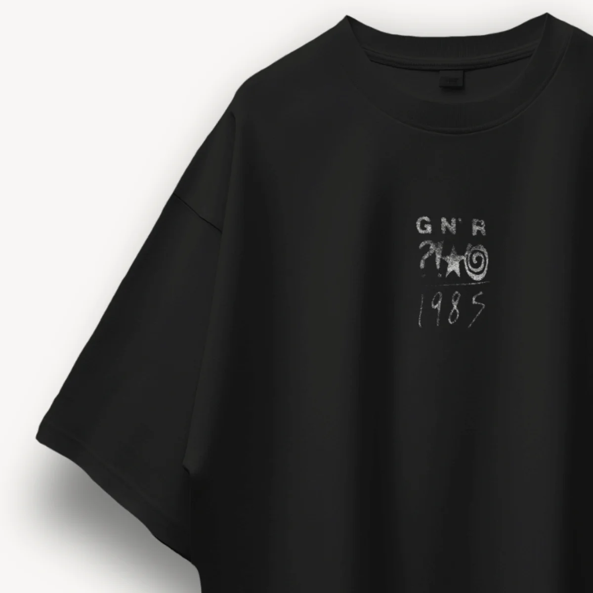 Official Guns N' Roses 1985 Black Oversized Tee - Image 3
