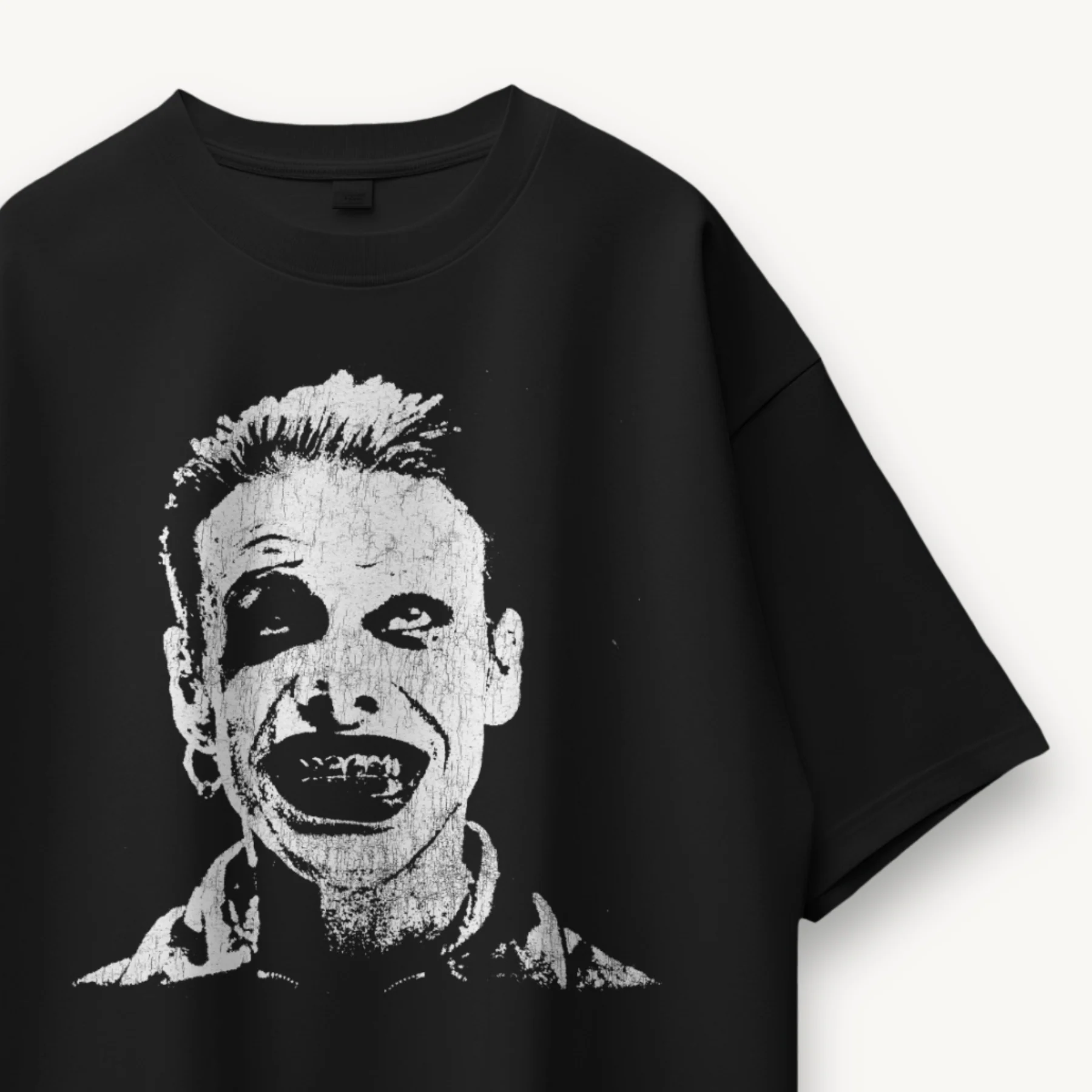 Yungblud IDOLS Face Black Oversized Tee - Image 3